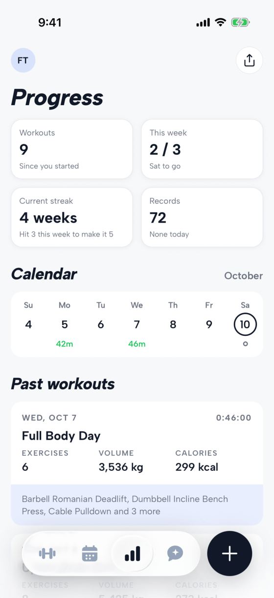 Flex's Progress tab: 9 workouts, 2 of 3 this week, a 4-week streak and 72 records. A calendar of the week with workouts on Monday and Wednesday, and past workouts below.